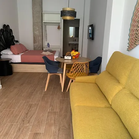 Park Flats By Vivogc Apartment
